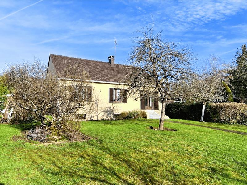 Maison - 88 m² - 4 pièces