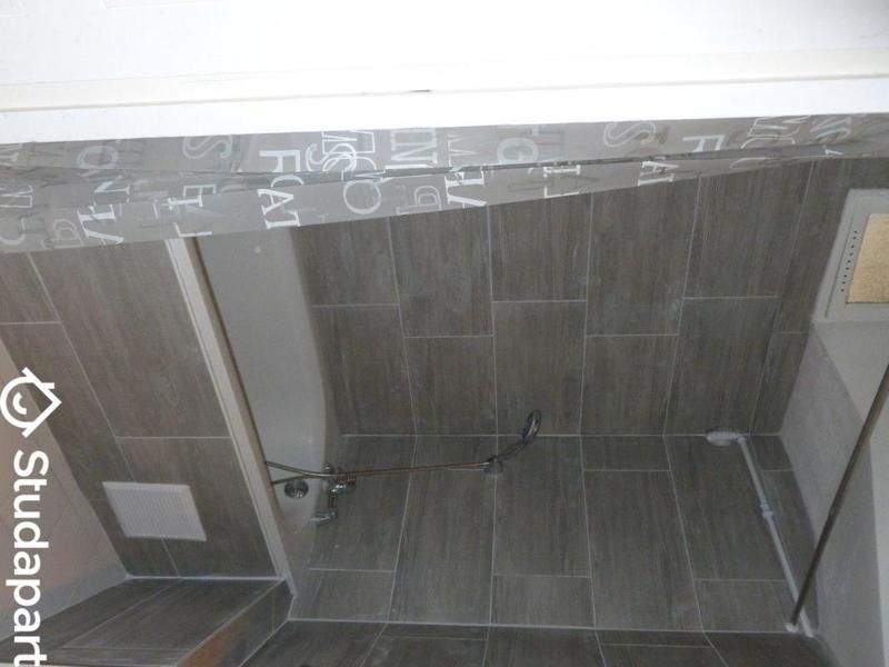 Chambre - 15 m² - 1 pièce