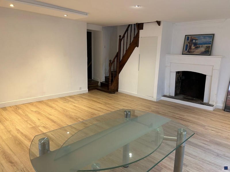 Maison ancienne - 107 m² - 4 pièces