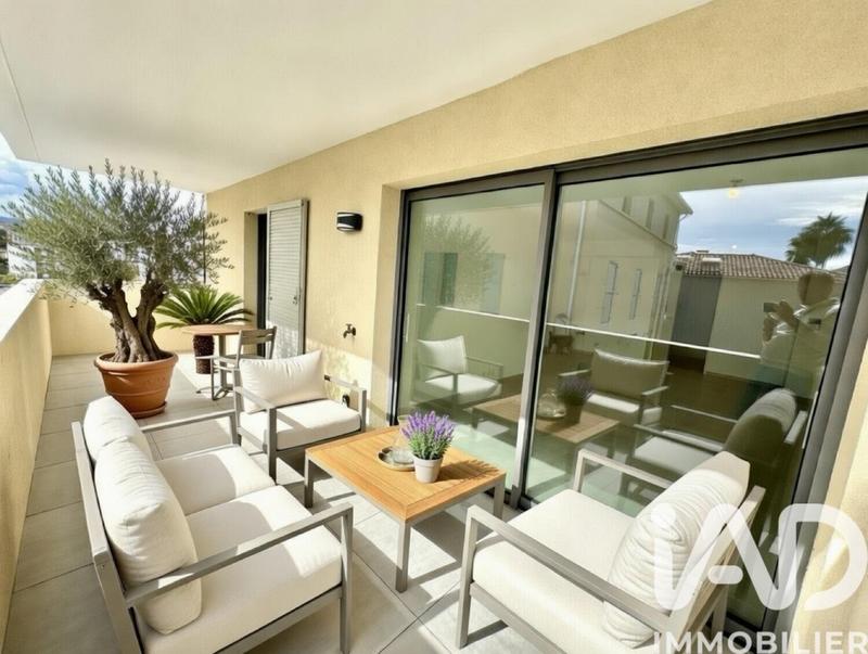 Appartement - 61 m² - 3 pièces