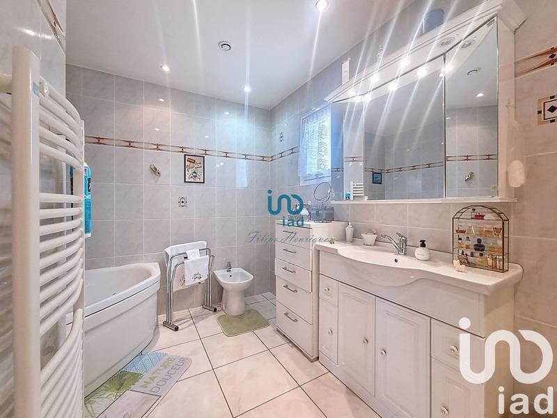 Maison - 146 m² - 7 pièces