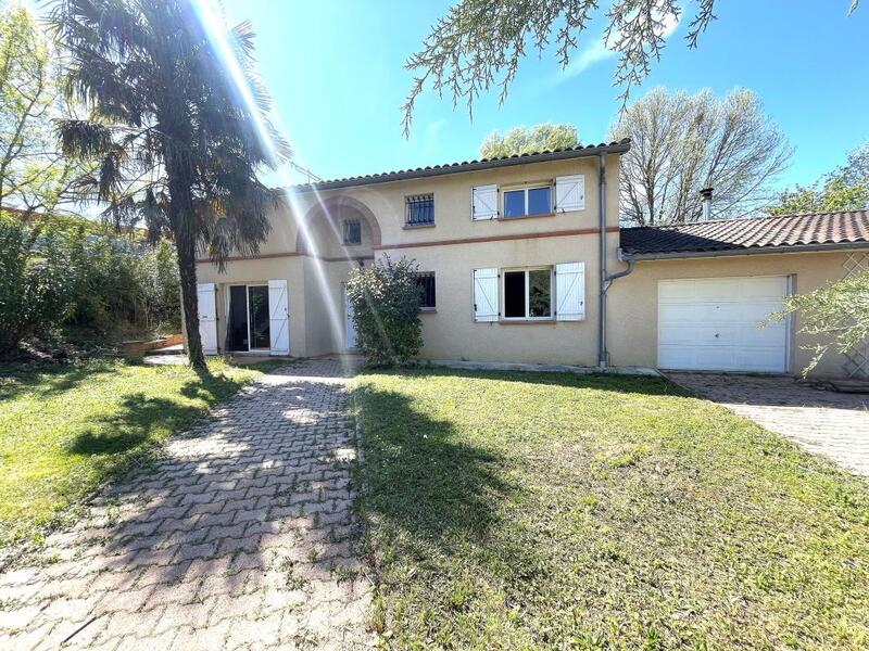 Maison - 160 m² - 5 pièces