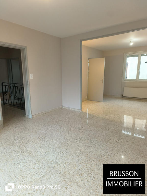 Appartement - 81 m² - 3 pièces