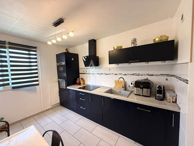 Appartement - 76 m² - 4 pièces