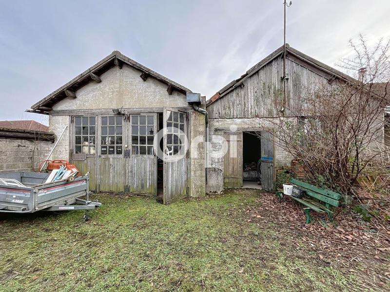 Maison - 243 m² - 6 pièces