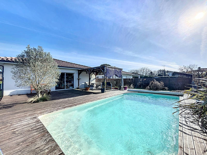 Maison - 80 m² - 4 pièces