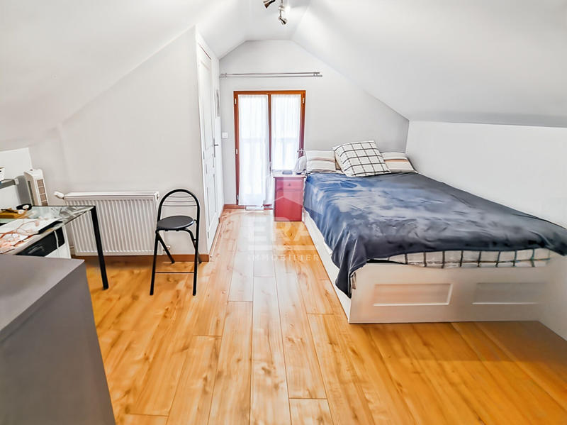 Maison - 96 m² - 4 pièces