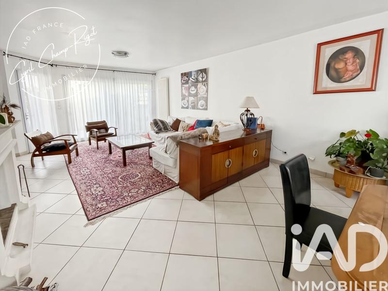 Maison - 155 m² - 6 pièces