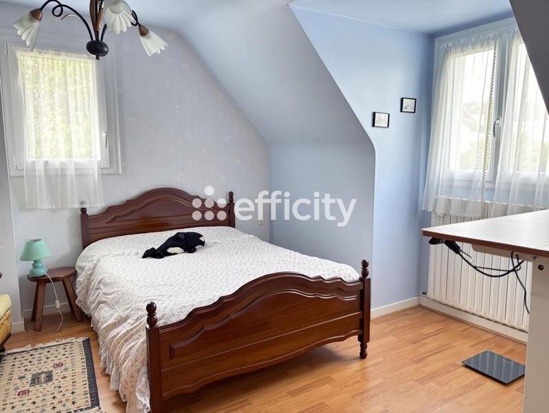 Maison - 183 m² - 6 pièces