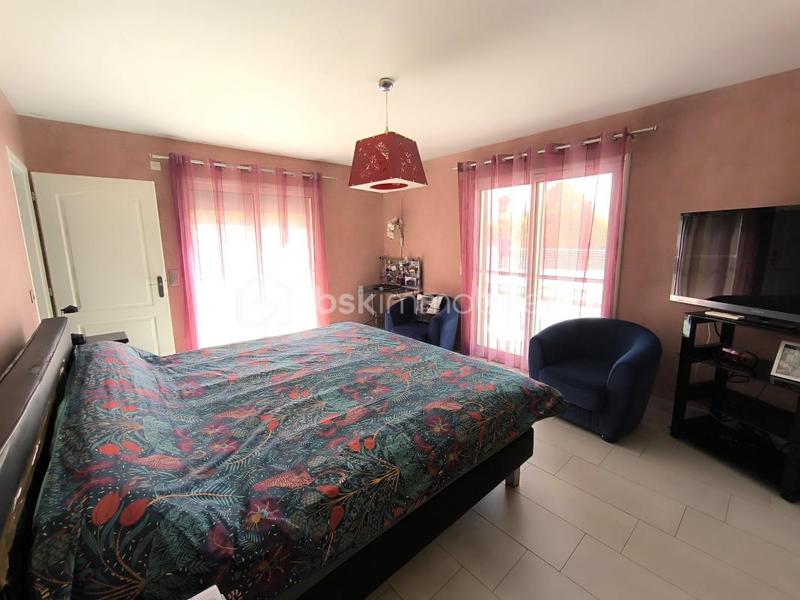 Maison traditionnelle - 188 m² - 6 pièces