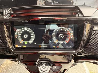 Harley Davidson Cvo Streetglide