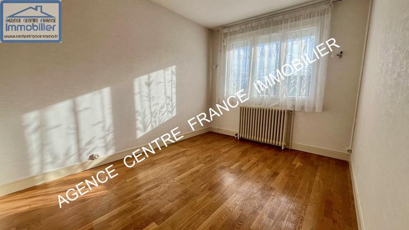 Maison - 83 m² - 5 pièces