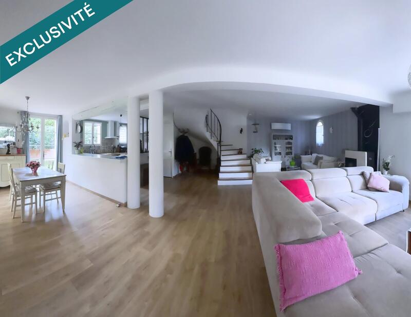 Maison - 192 m² - 5 pièces