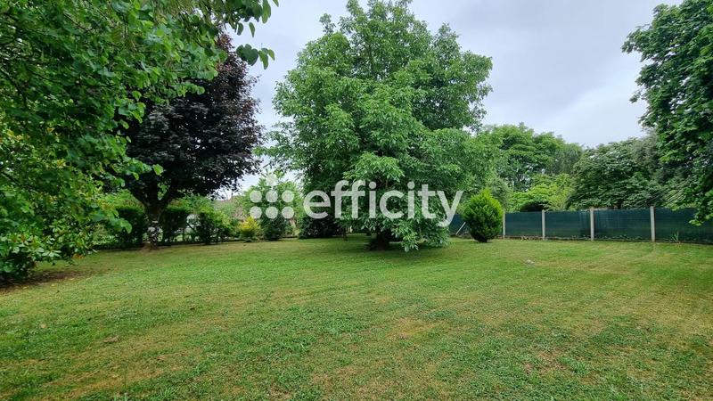 Maison - 235 m² - 8 pièces