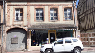 Immeuble - 5 pièces