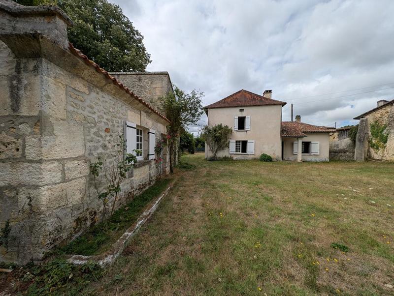 Maison - 192 m² - 7 pièces