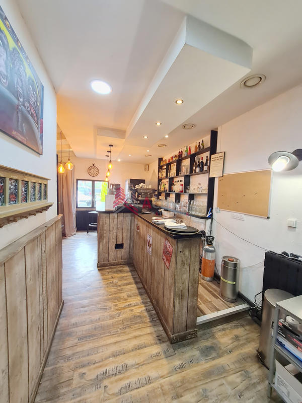 Fonds de commerce - Magasins - 100 m²