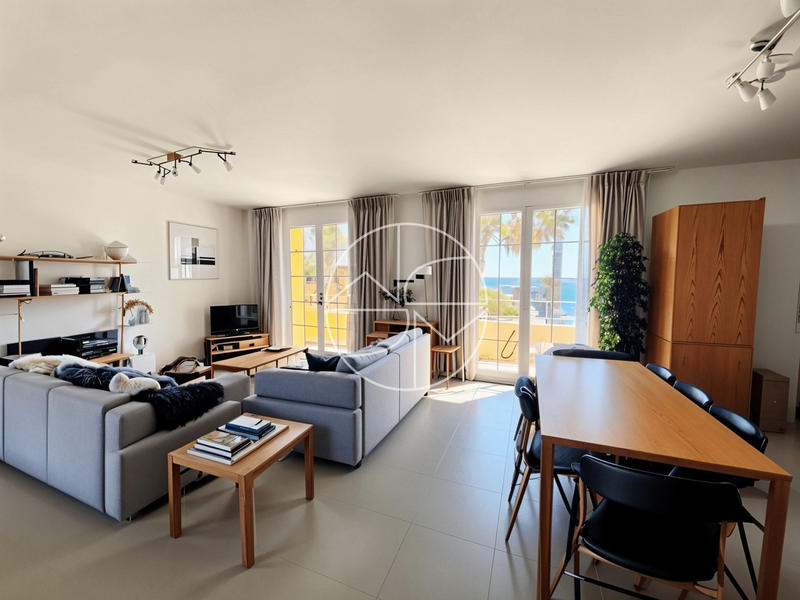 Appartement - 100 m² - 5 pièces