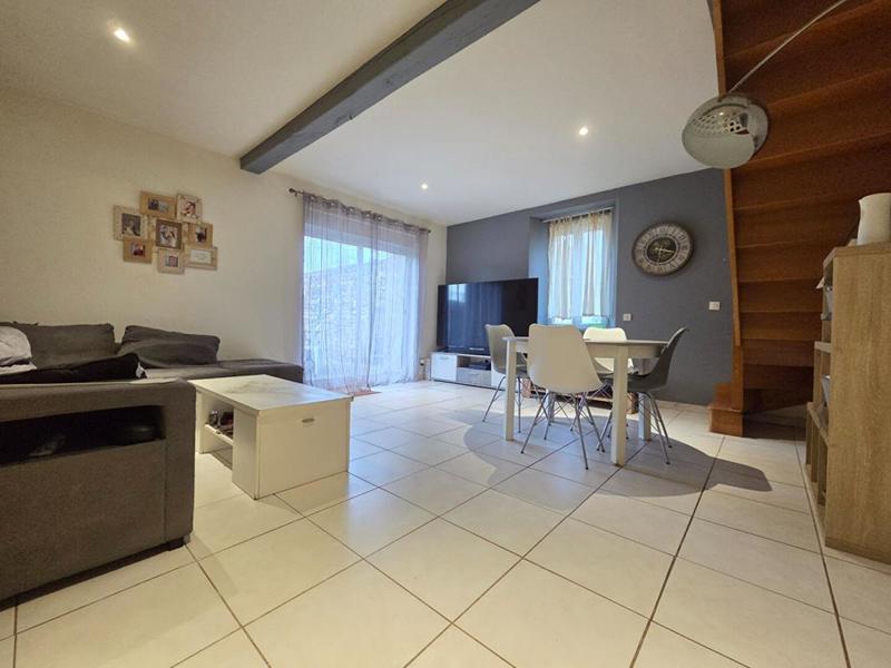 Maison - 82 m² - 4 pièces