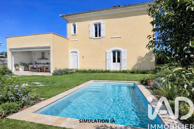 Maison - 460 m² - 10 pièces
