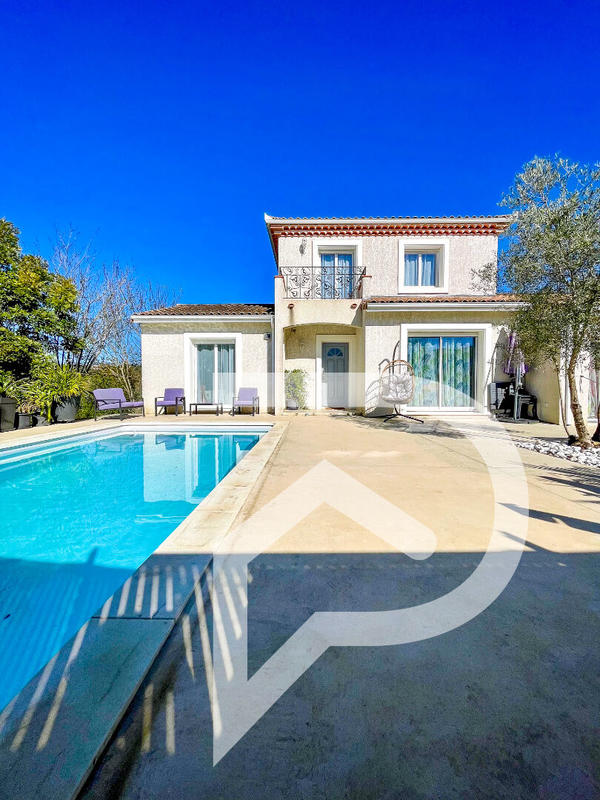 Maison - 150 m² - 5 pièces