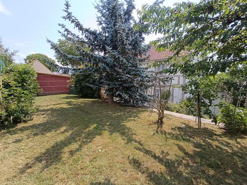 Maison - 143 m² - 6 pièces