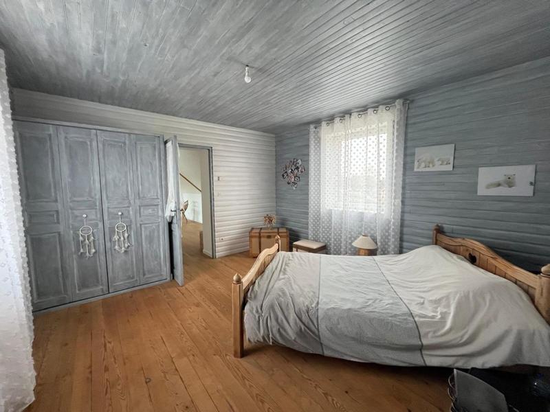 Maison - 200 m² - 5 pièces