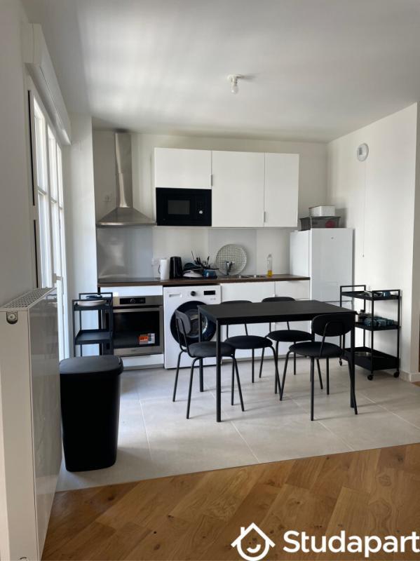 Chambre - 13 m² - 1 pièce