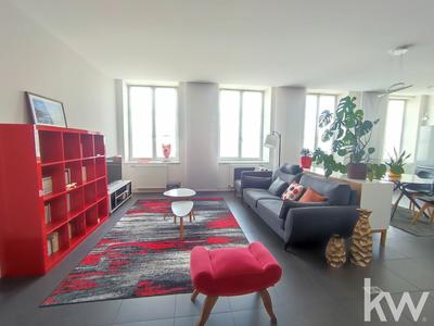 Appartement - 120 m² - 4 pièces