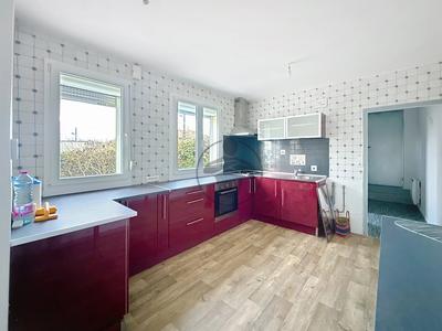 Maison - 75 m² - 4 pièces