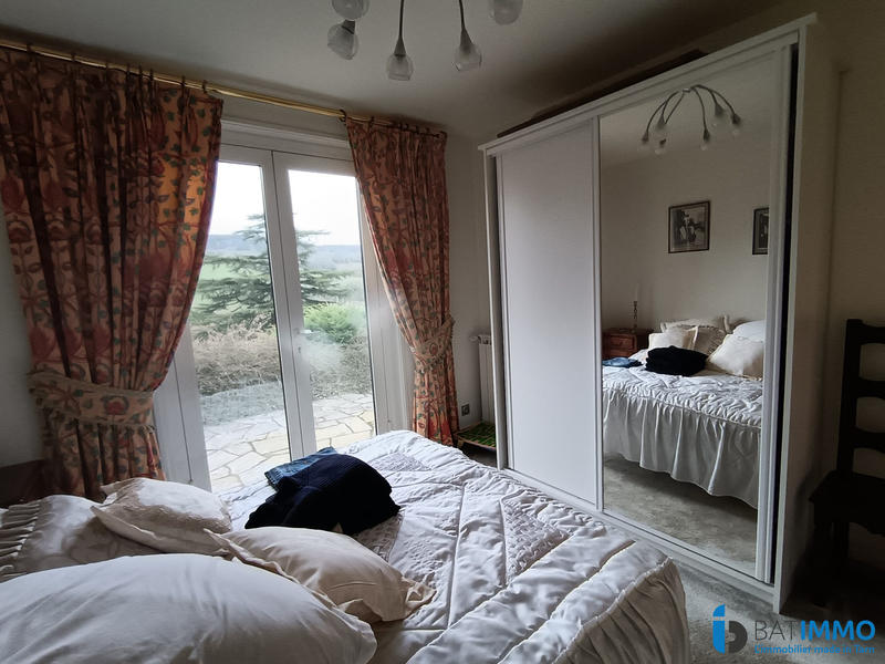 Villa - 180 m² - 6 pièces