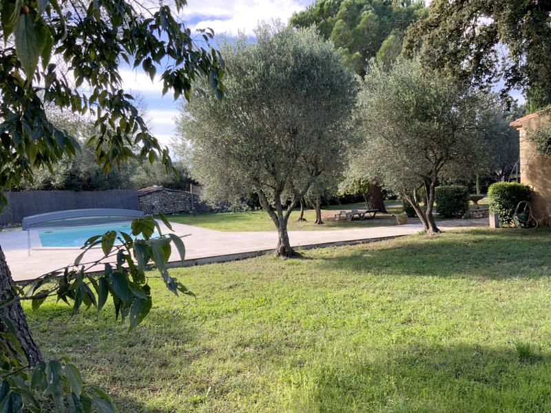 Maison - 202 m² - 8 pièces