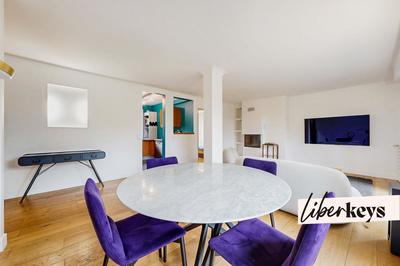 Appartement - 80 m² - 4 pièces