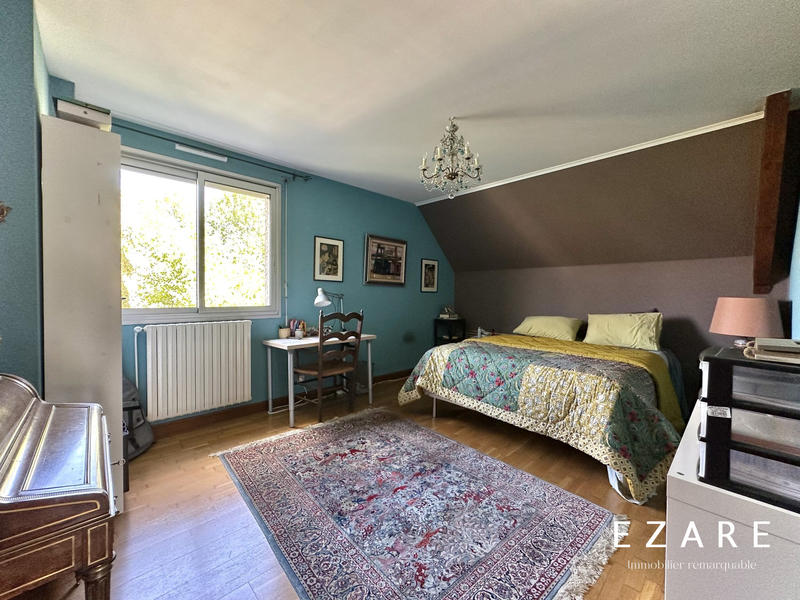 Maison - 190 m² - 6 pièces