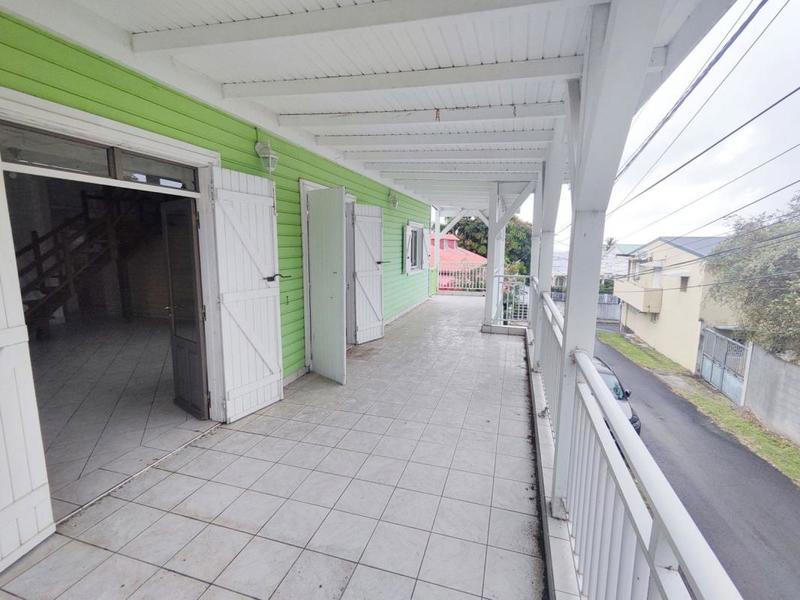 Maison - 145 m² - 5 pièces