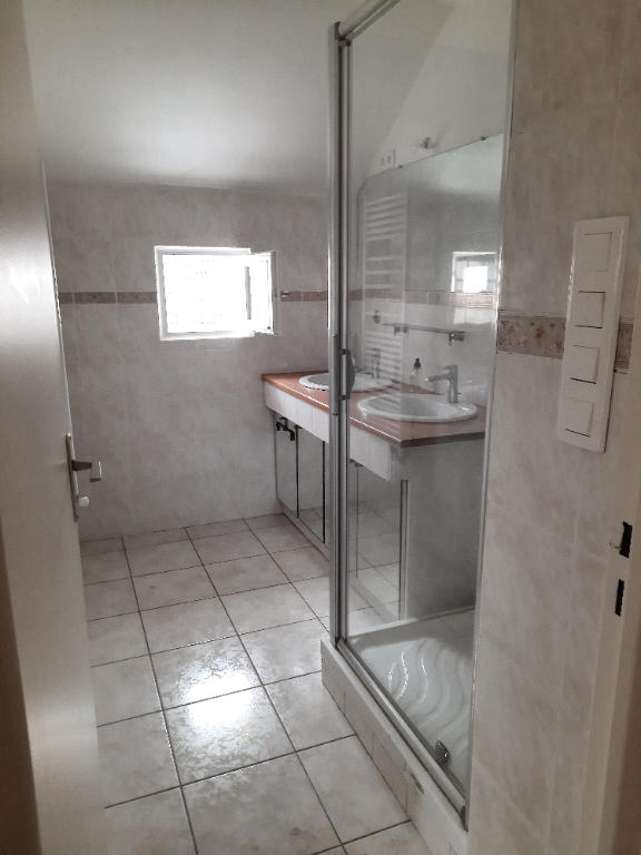 Maison - 101 m² - 5 pièces