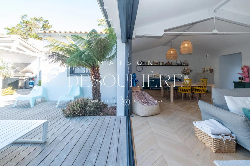 Villa - 200 m² - 7 pièces