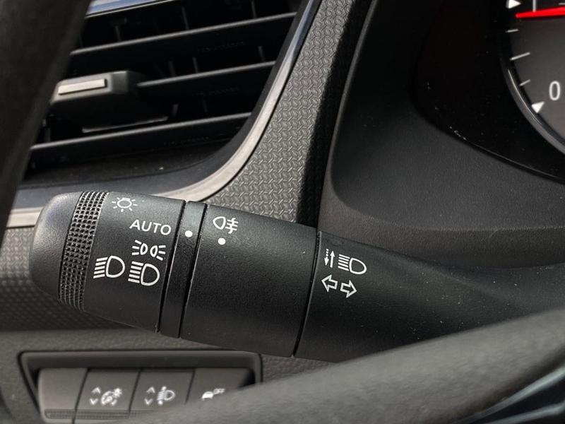 Renault Kangoo Blue dci 95 cv extra R-linck Gps caméra CarPlay Clim 12500 ht