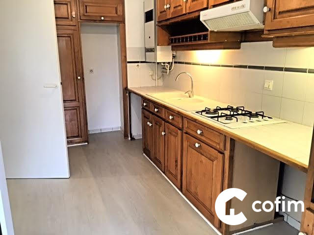 Appartement - 67 m² - 3 pièces