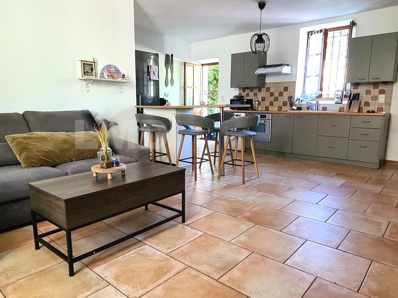 Appartement - 57 m² - 3 pièces