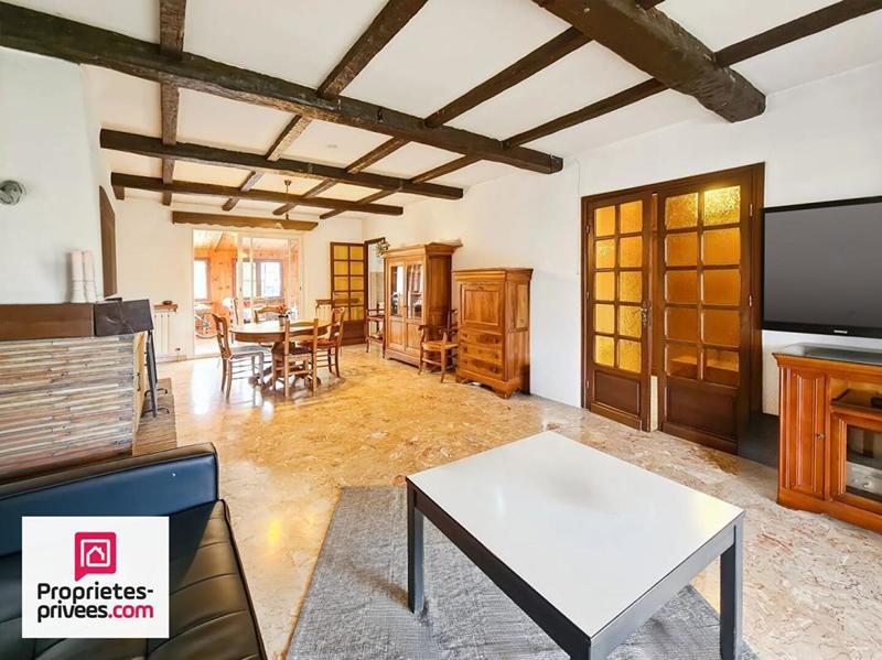 Villa - 100 m² - 5 pièces