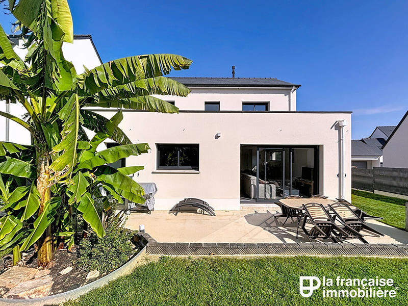 Maison - 108 m² - 5 pièces