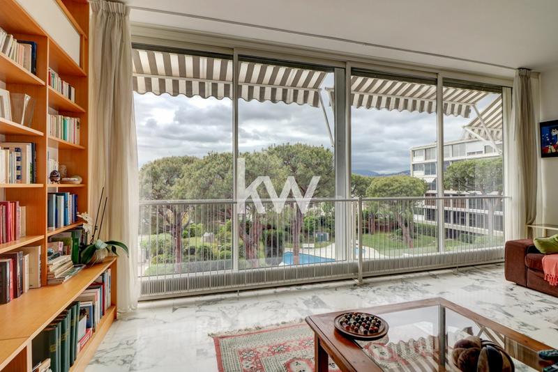 Appartement - 107 m² - 4 pièces