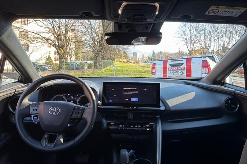 Toyota c-Hr 1.8 Hybrid140 Design Pk H