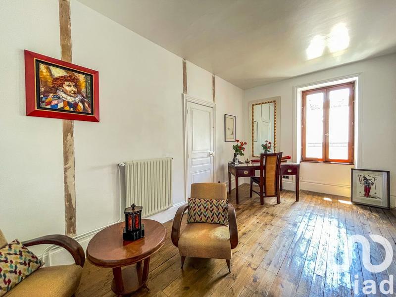 Maison - 260 m² - 10 pièces