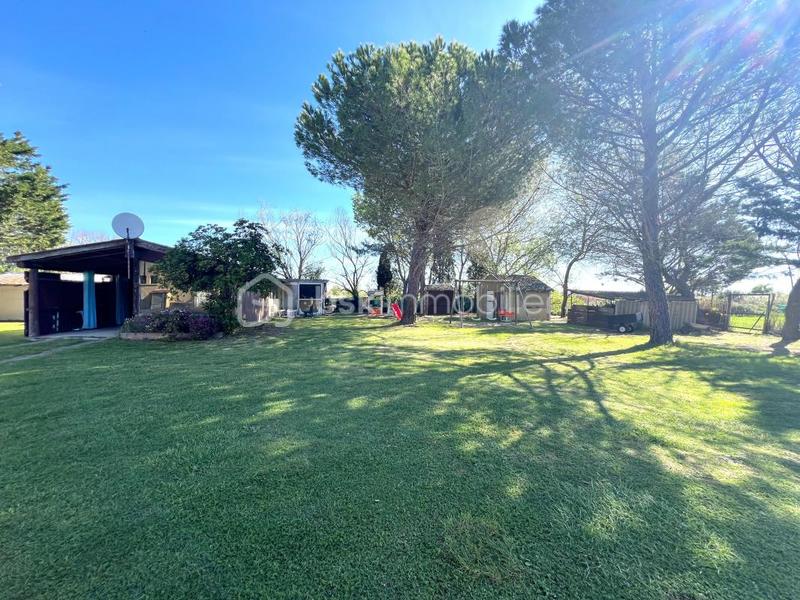 Propriété - 145 m² - 6 pièces