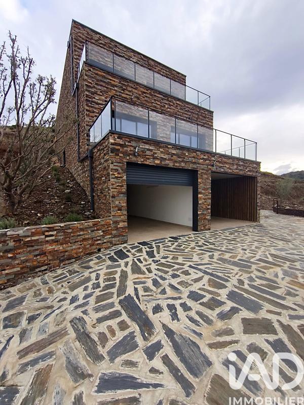 Maison - 217 m² - 5 pièces