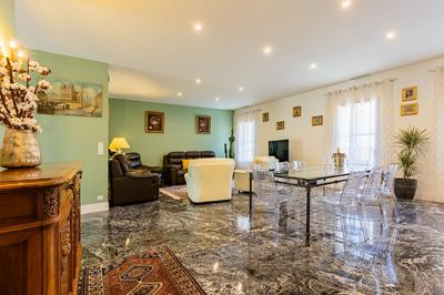 Appartement - 128 m² - 4 pièces