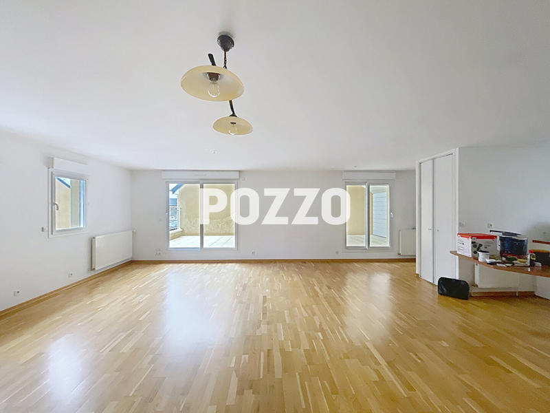 Appartement - 155 m² - 5 pièces