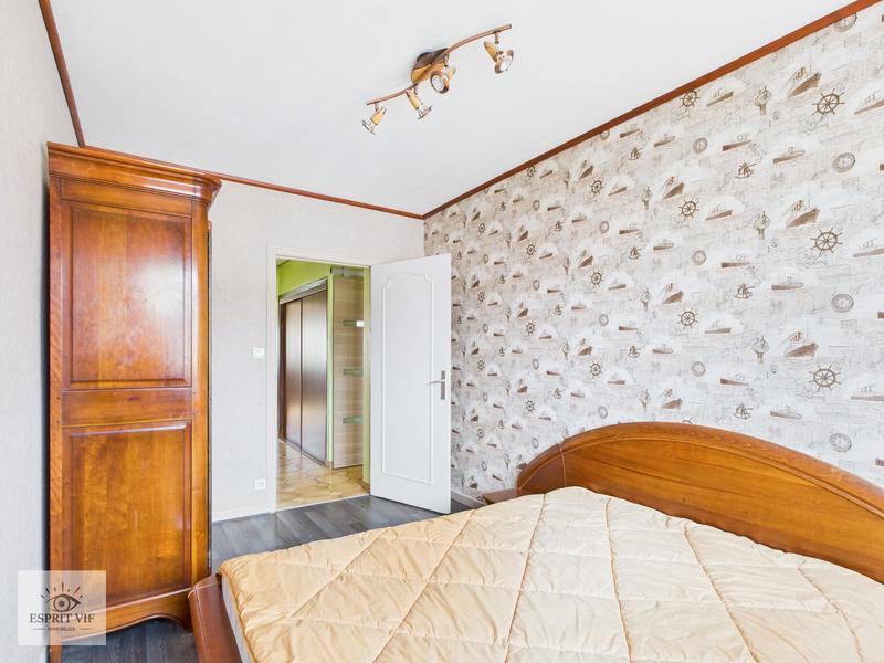 Appartement - 80 m² - 4 pièces